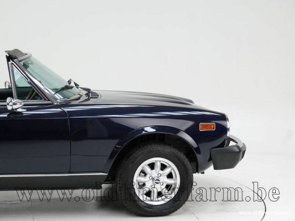 Fiat 124 Spider CS1 1977 75385