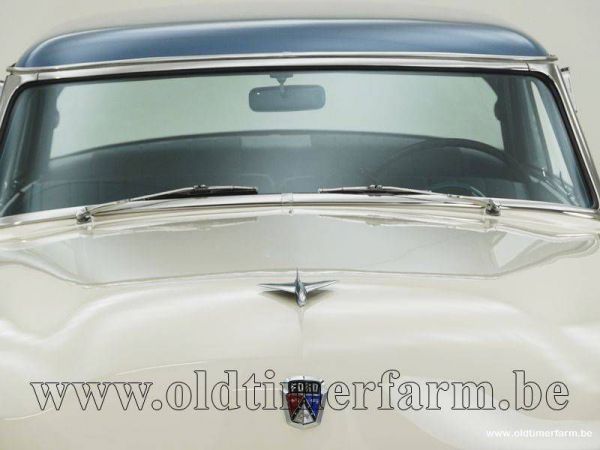 Ford Fairlane Victoria 1954 90450