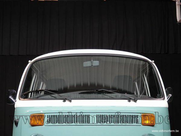 Volkswagen T2b Kombi 1978 95743