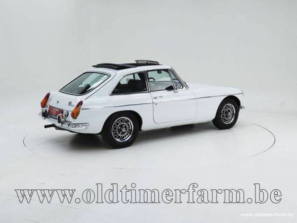 MG MGB GT V8 1974