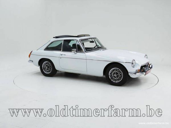 MG MGB GT V8 1974 99489