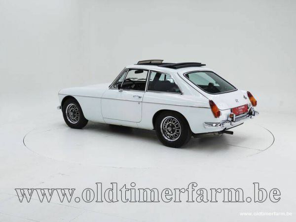 MG MGB GT V8 1974 99490