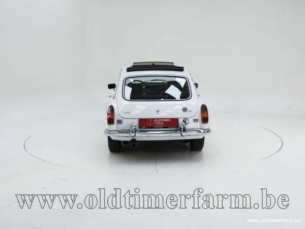 MG MGB GT V8 1974 99493