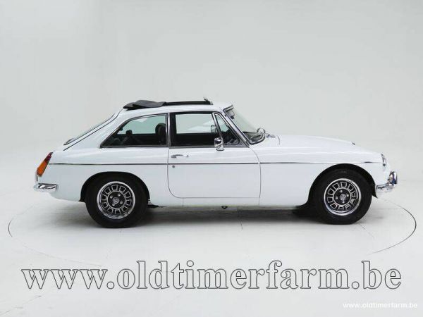 MG MGB GT V8 1974 99495