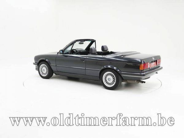 BMW 320i 1989 102778