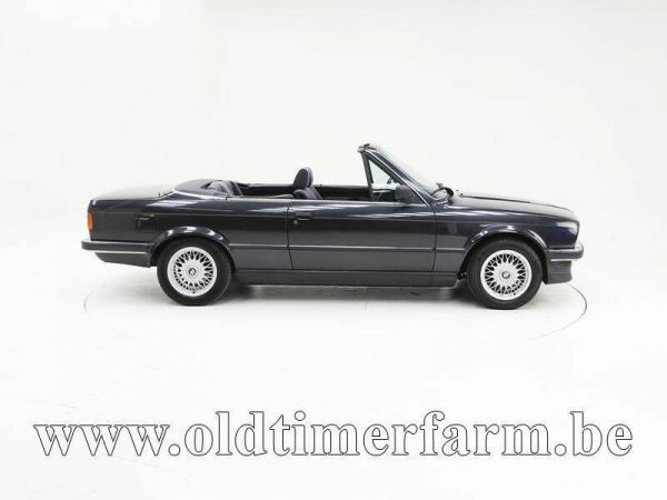 BMW 320i 1989 102780