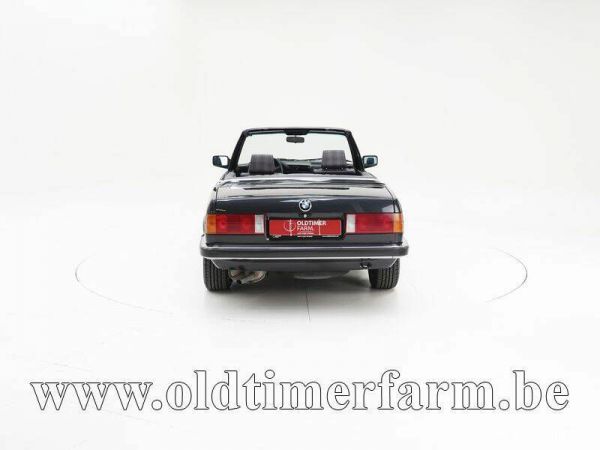 BMW 320i 1989 102781