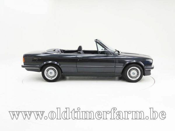 BMW 320i 1989 102783