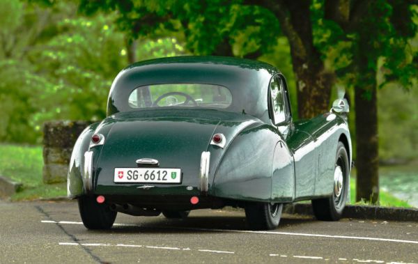 Jaguar XK 120 FHC 1953 43028