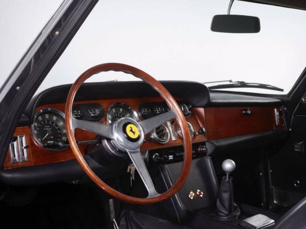 Ferrari 330 GT 1965 43605