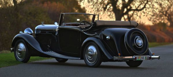 Bentley 4 1/4 Litre 1937 43670