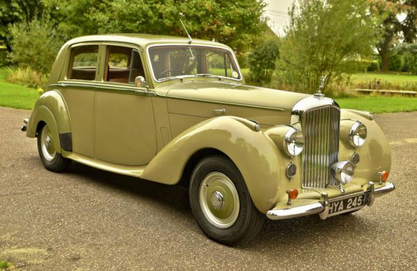 Bentley Mark VI 1952