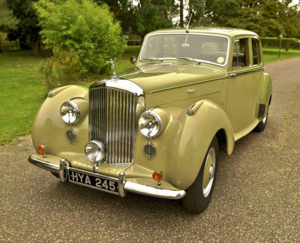 Bentley Mark VI 1952 43832