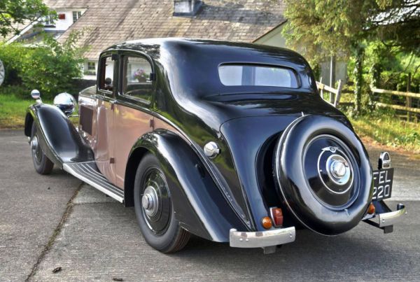 Bentley 4 1/4 Litre 1939 44141