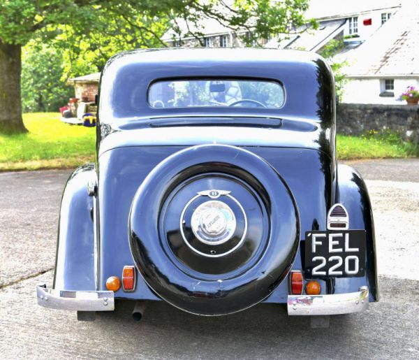 Bentley 4 1/4 Litre 1939 44144