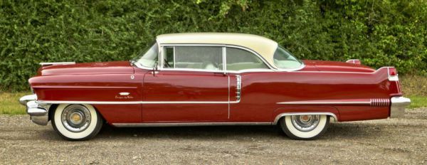 Cadillac 62 Coupe DeVille 1956 44201