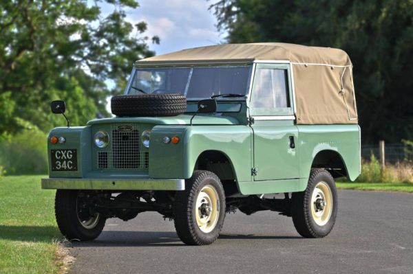 Land Rover 88 1900 44262