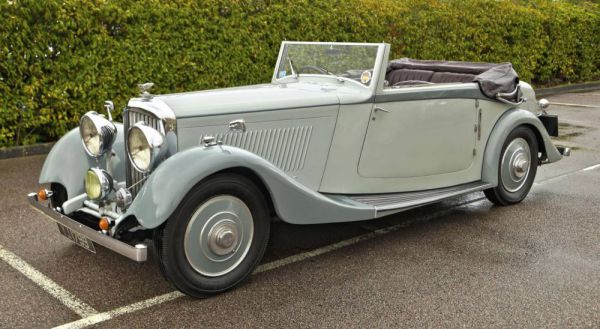 Bentley 3 1/2 Liter Park Ward DHC 1934 44601