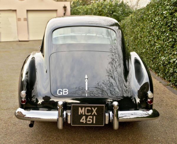 Bentley R-Type Continental 1954