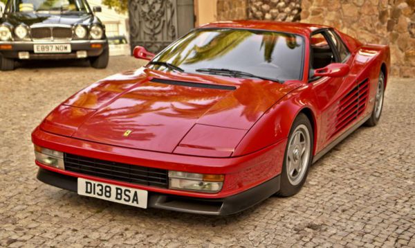 Ferrari Testarossa 1987