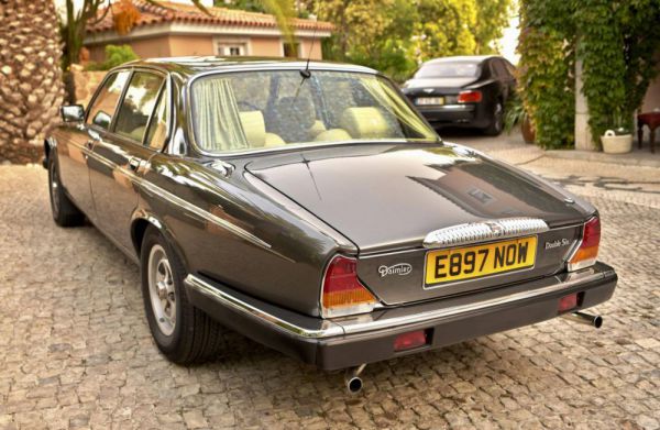 Jaguar XJ 12 1988 44822