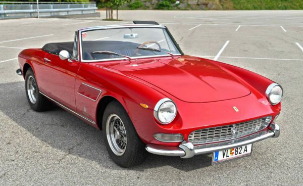 Ferrari 275 GTS 1965 45294