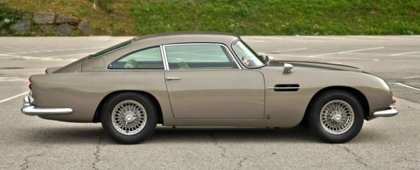 Aston Martin DB 5 1964 45300