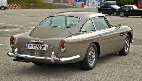 Aston Martin DB 5 1964 45302