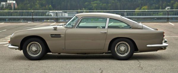 Aston Martin DB 5 1964 45306