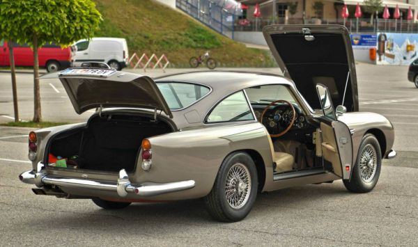 Aston Martin DB 5 1964 45309