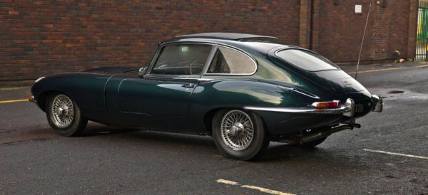 Jaguar E-Type (2+2) 1966 45397