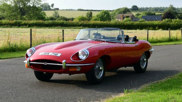 Jaguar E-Type 1969 61825