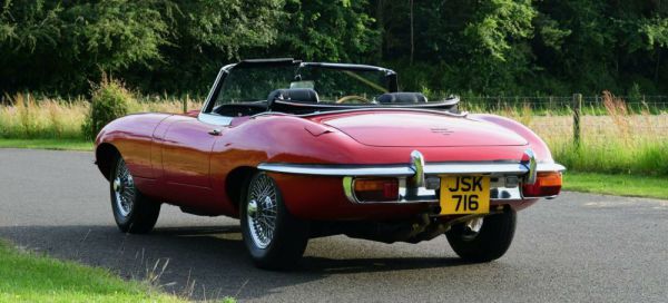 Jaguar E-Type 1969 61830