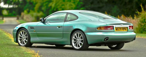 Aston Martin DB 7 Vantage 2000 70008