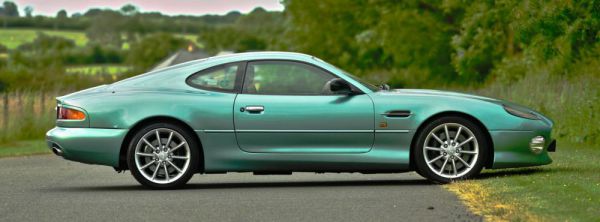 Aston Martin DB 7 Vantage 2000 70011