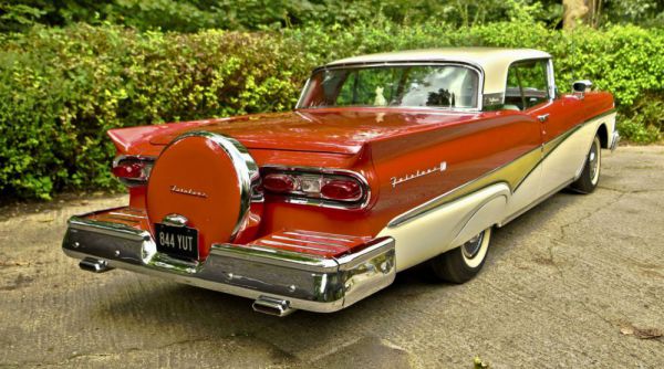 Ford Fairlane 500 Skyliner 1958 84608