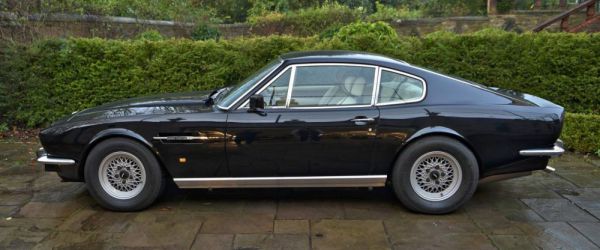 Aston Martin V8 EFi 1900 90315