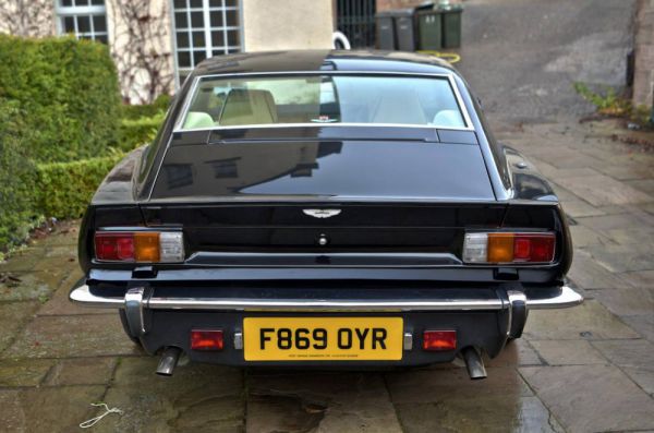 Aston Martin V8 EFi 1900 90319