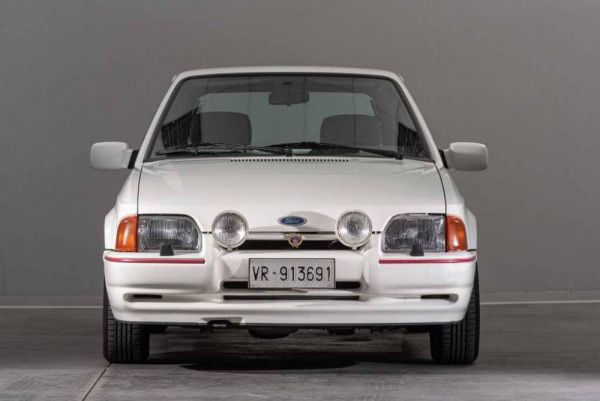 Ford Escort XR3i 1990 99751