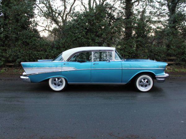 Chevrolet Bel Air Sedan 1957 10213