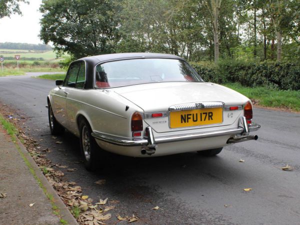 Daimler Sovereign 4.2 1977 10252