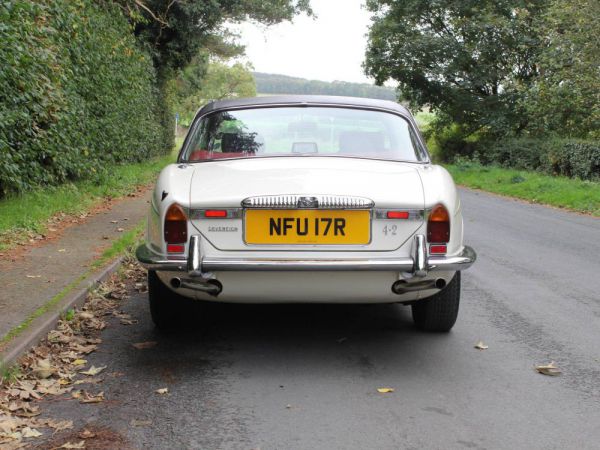 Daimler Sovereign 4.2 1977 10253