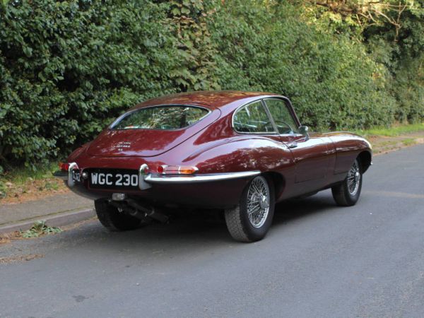 Jaguar E-Type 4.2 1967 10280