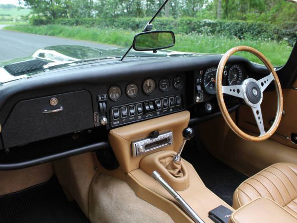 Jaguar E-Type V12 1973 10313