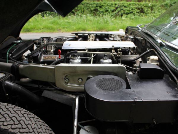 Jaguar E-Type V12 1973 10318