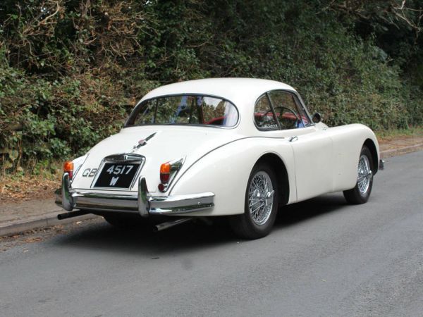 Jaguar XK 150 SE FHC 1960 10486