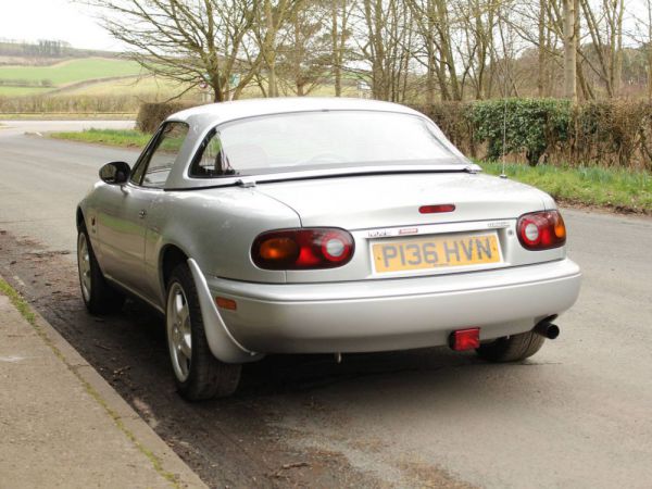 Mazda MX-5 1.8 1997 10549