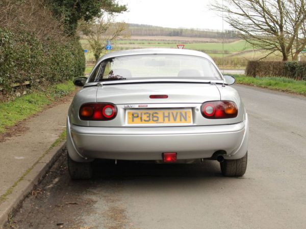 Mazda MX-5 1.8 1997 10550