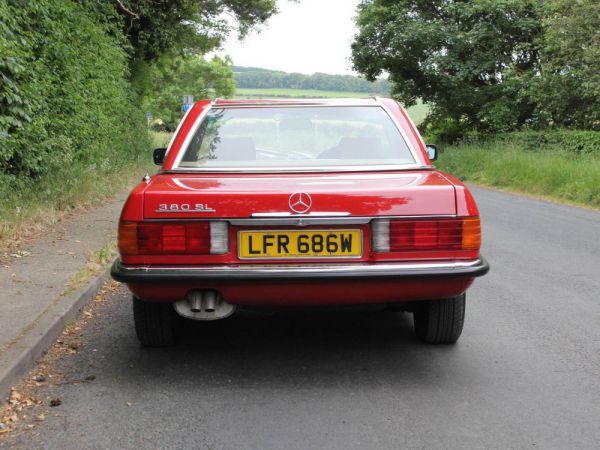 Mercedes-Benz 380 SL 1980 10592