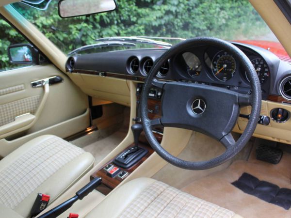 Mercedes-Benz 380 SL 1980 10595